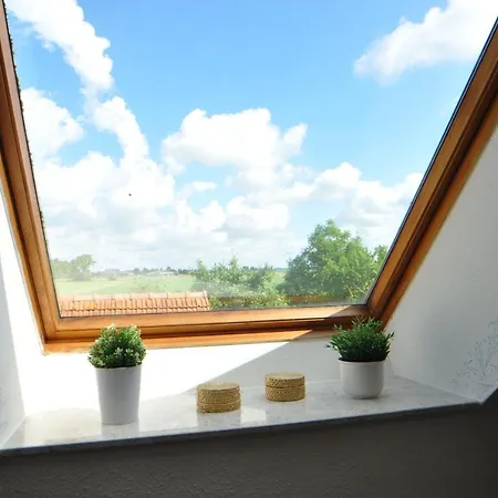 Landliebe 65347 شقة *